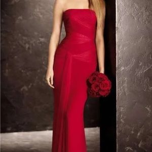 Vera Wang red dress strapless